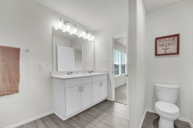 1335 Panorama Drive, Forney, TX 75126