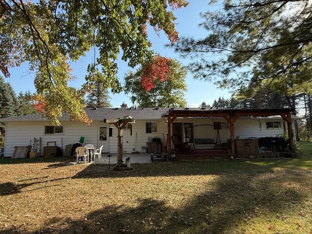 1540 W Sanilac Road, Indianfields Twp, MI 48723