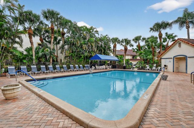 7844 La Mirada Drive, Boca Raton, FL 33433