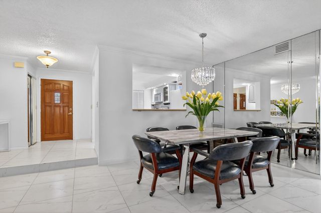 7844 La Mirada Drive, Boca Raton, FL 33433