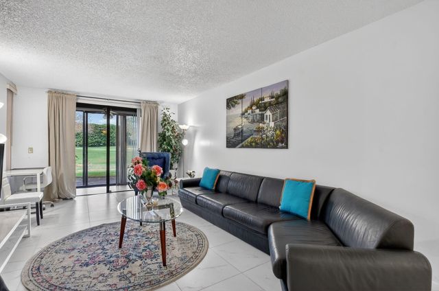 7844 La Mirada Drive, Boca Raton, FL 33433