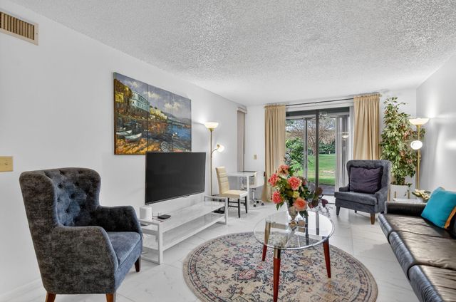 7844 La Mirada Drive, Boca Raton, FL 33433