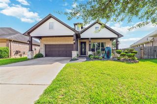 8826 Houston Falls Lane, Richmond, TX 77407