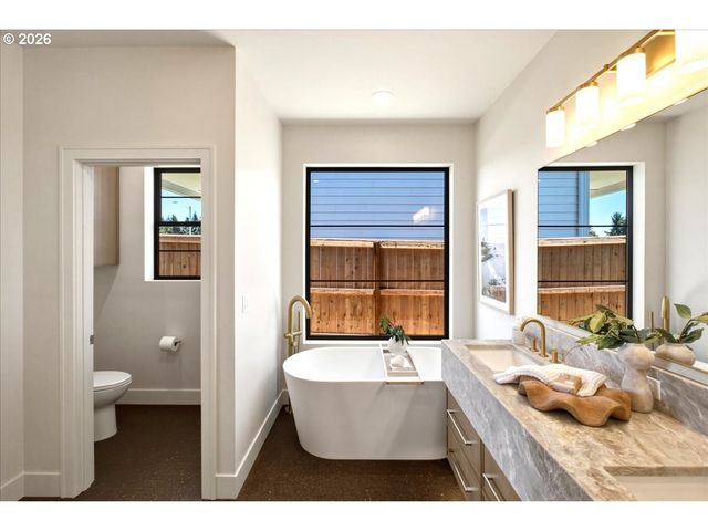 6123 Evangelista St S, Salem, OR 97306