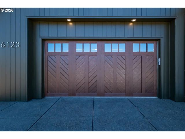 6123 Evangelista St S, Salem, OR 97306