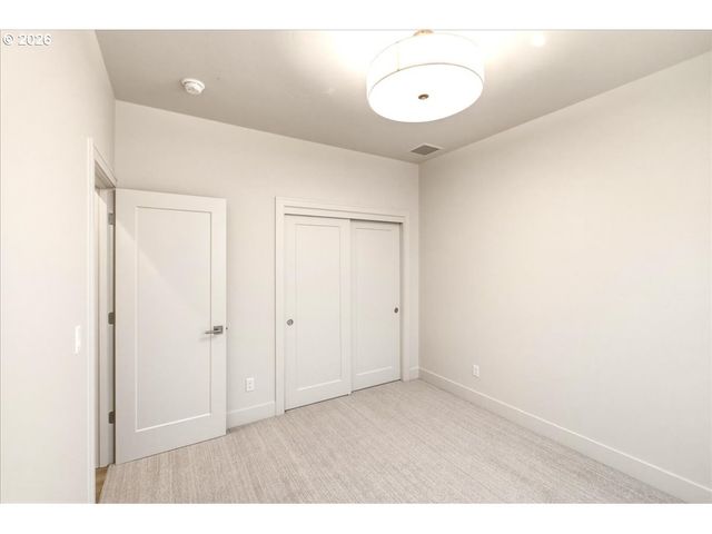 6123 Evangelista St S, Salem, OR 97306