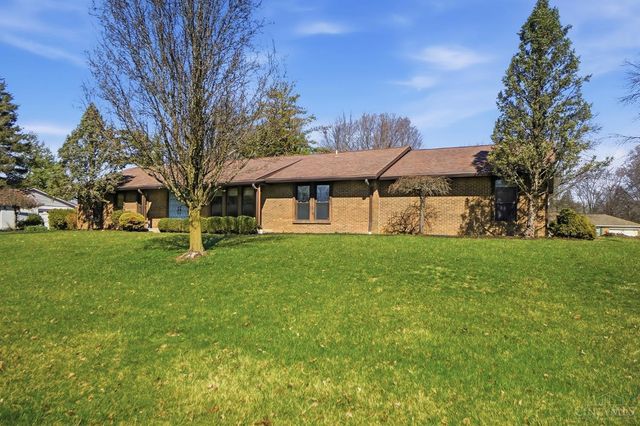 6486 Butterfly Way, West Chester, OH 45069