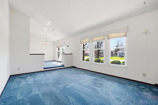 6486 Butterfly Way, West Chester, OH 45069