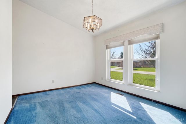 6486 Butterfly Way, West Chester, OH 45069