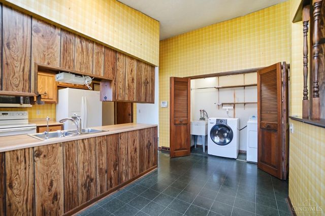 6486 Butterfly Way, West Chester, OH 45069