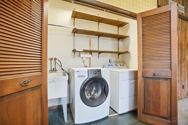 6486 Butterfly Way, West Chester, OH 45069