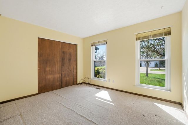 6486 Butterfly Way, West Chester, OH 45069