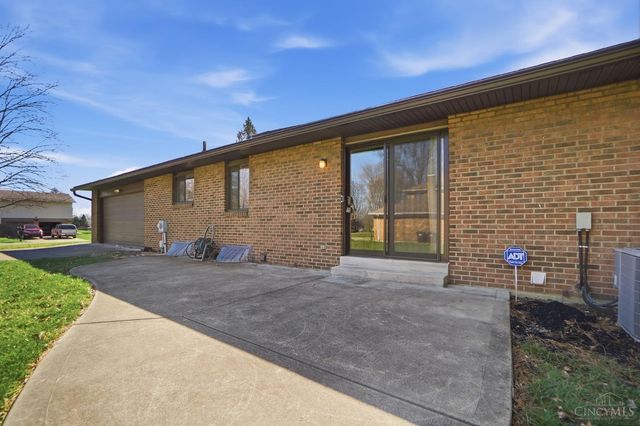 6486 Butterfly Way, West Chester, OH 45069