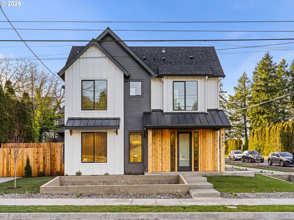 8207 Sw 45th Ave, Portland, OR 97219