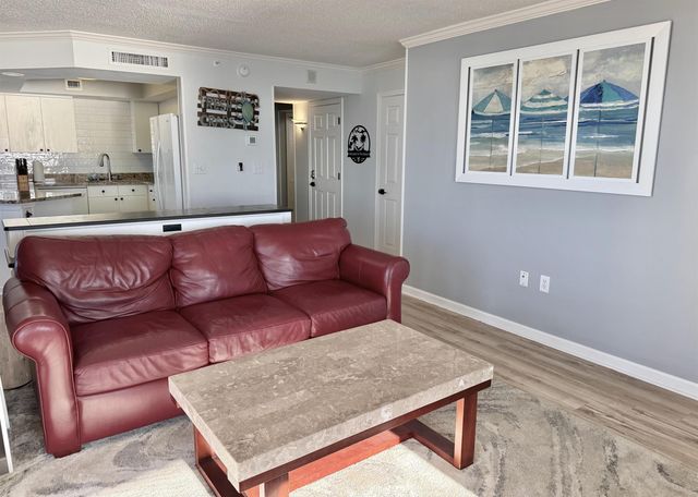 8560 Queensway Blvd Apt 1702, Myrtle Beach, SC 29572