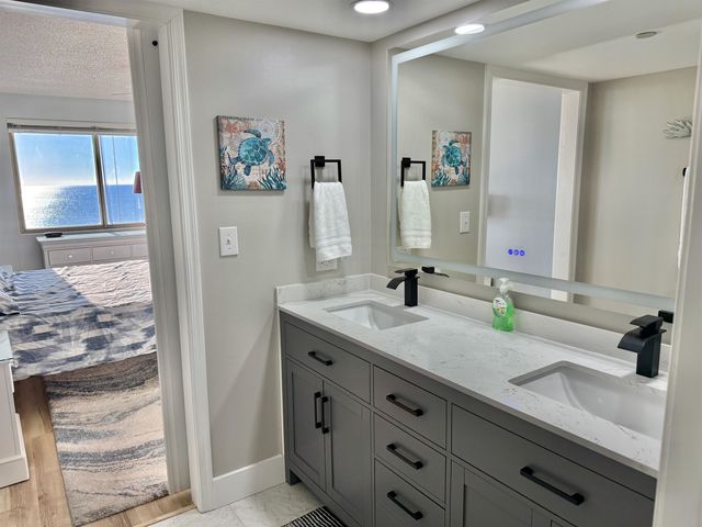 8560 Queensway Blvd Apt 1702, Myrtle Beach, SC 29572