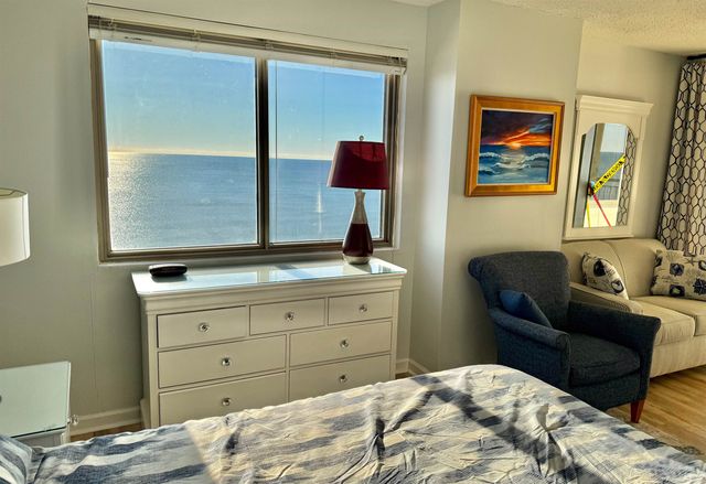 8560 Queensway Blvd Apt 1702, Myrtle Beach, SC 29572