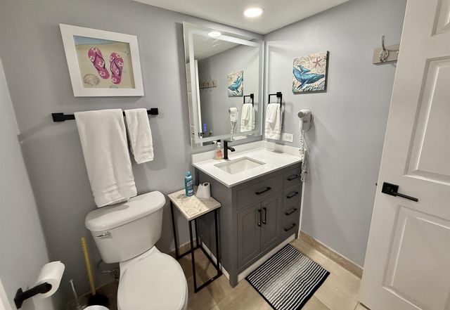 8560 Queensway Blvd Apt 1702, Myrtle Beach, SC 29572