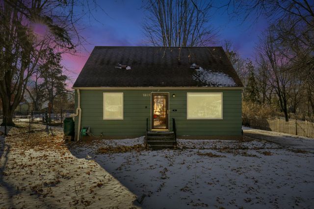 1821 W 59th Street, Minneapolis, MN 55419