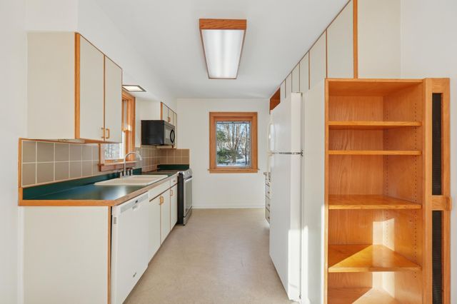 1821 W 59th Street, Minneapolis, MN 55419