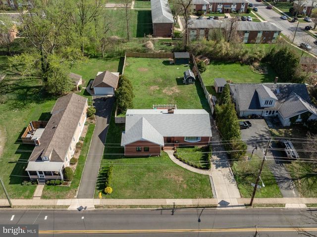 45 CENTRAL AVE, Ewing, NJ 08618