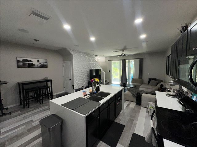 8906 INDIGO TRAIL LOOP, Riverview, FL 33578
