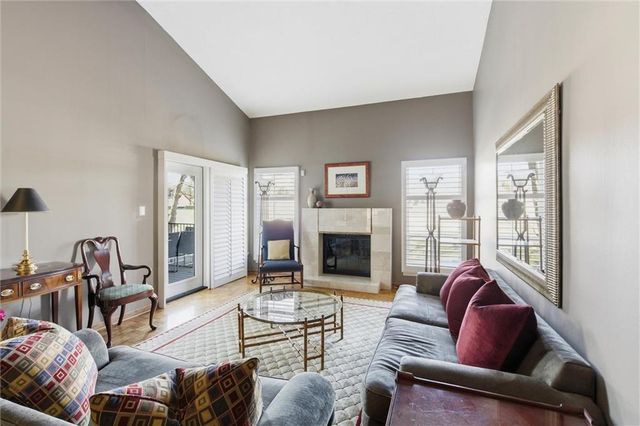 6216 Ash Street, Mission, KS 66205