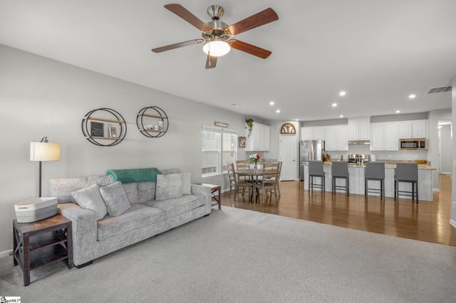 534 Bucklebury Road, Greer, SC 29651