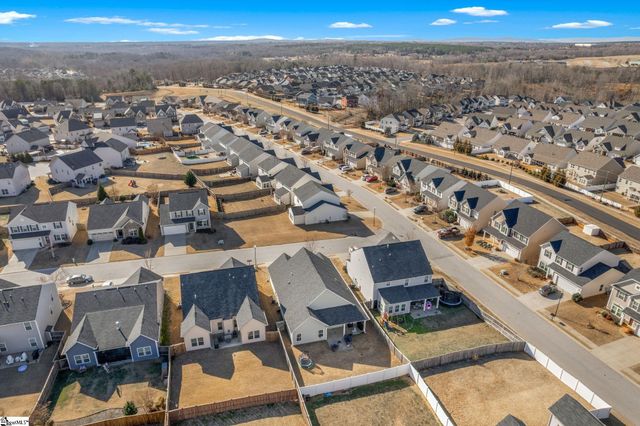 534 Bucklebury Road, Greer, SC 29651