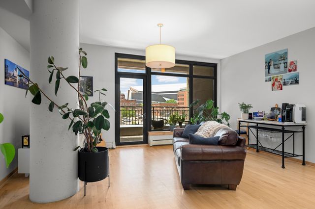 1120 S 2nd Street 316, Minneapolis, MN 55415