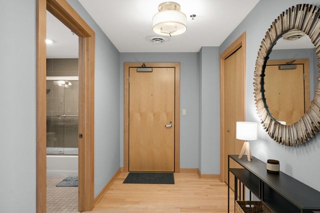 1120 S 2nd Street 316, Minneapolis, MN 55415