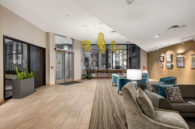 1120 S 2nd Street 316, Minneapolis, MN 55415