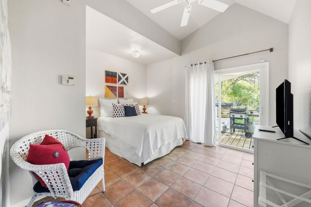 1715 Buffalo Gap RD, Austin, TX 78734