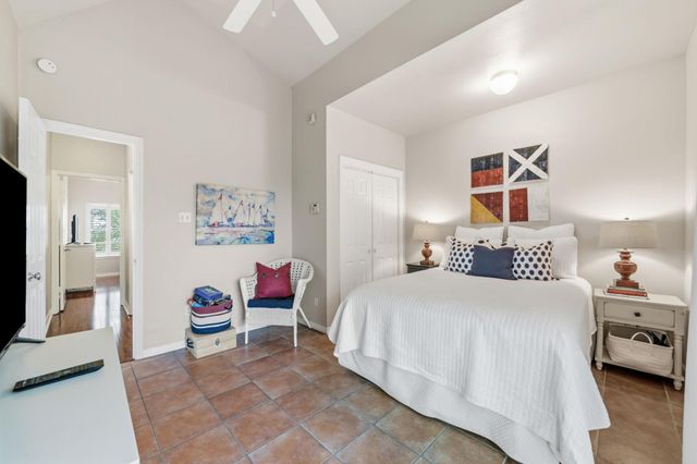 1715 Buffalo Gap RD, Austin, TX 78734