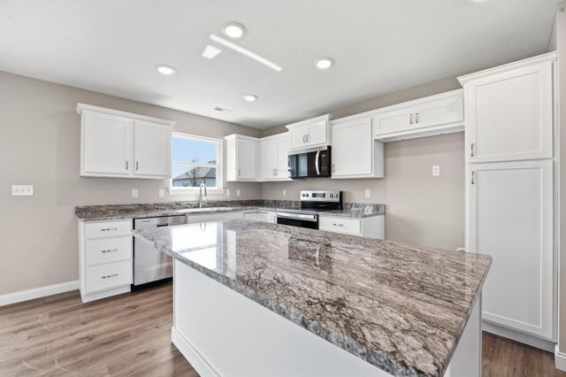 2380 N Federal DR, Columbia, MO 65202