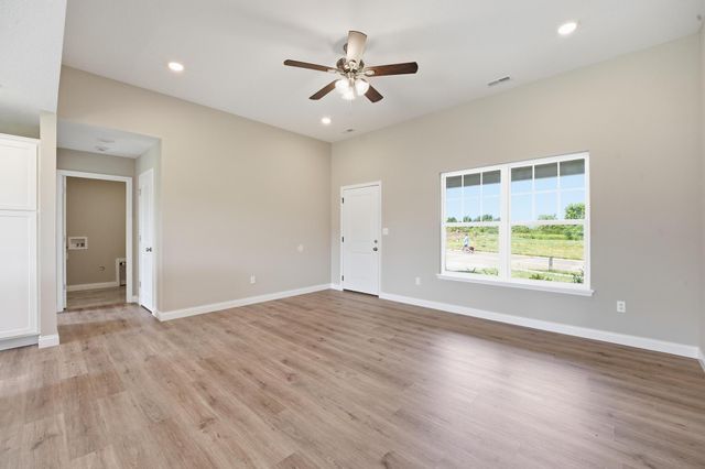2380 N Federal DR, Columbia, MO 65202