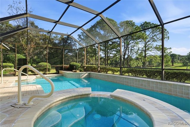 2803 N Crosswater Path, Lecanto, FL 34461