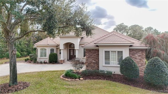2803 N Crosswater Path, Lecanto, FL 34461