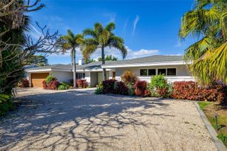 801 PINELLAS POINT DRIVE S, St Petersburg, FL 33705