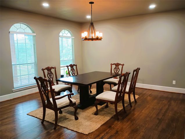 231 An County Road 2105, Palestine, TX 75801