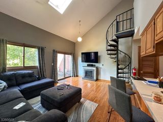 4 Greg Norman Ct 4, Vernon Twp., NJ 07462