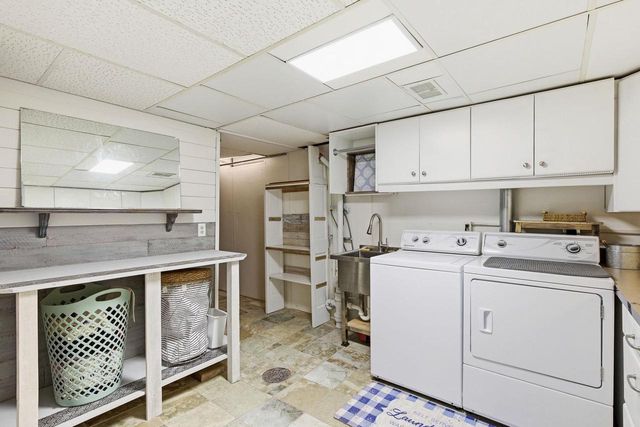121 Frigate Drive, Madison, WI 53705