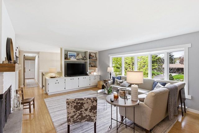 121 Frigate Drive, Madison, WI 53705
