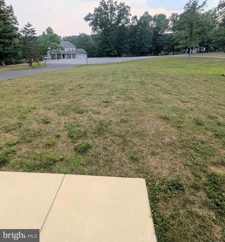 383 CIELO LN, Berkeley Springs, WV 25411