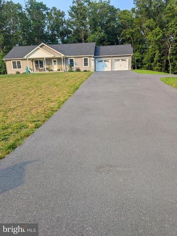383 CIELO LN, Berkeley Springs, WV 25411