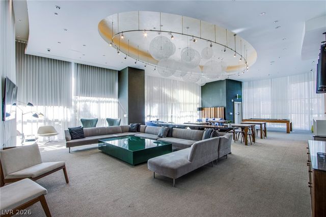 222 Karen Avenue 2003, Las Vegas, NV 89109