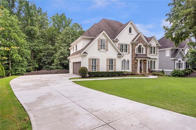 6215 Deerwoods Trail, Alpharetta, GA 30005