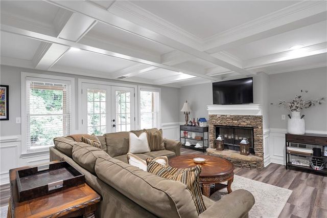 6215 Deerwoods Trail, Alpharetta, GA 30005