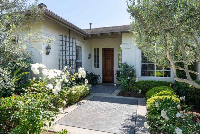 1411 Surrey Heights, Fallbrook, CA 92028