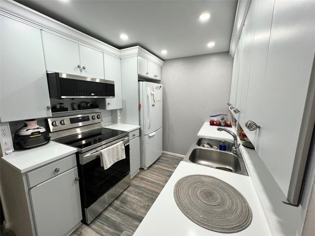 410 Grantham A 410, Deerfield Beach, FL 33442